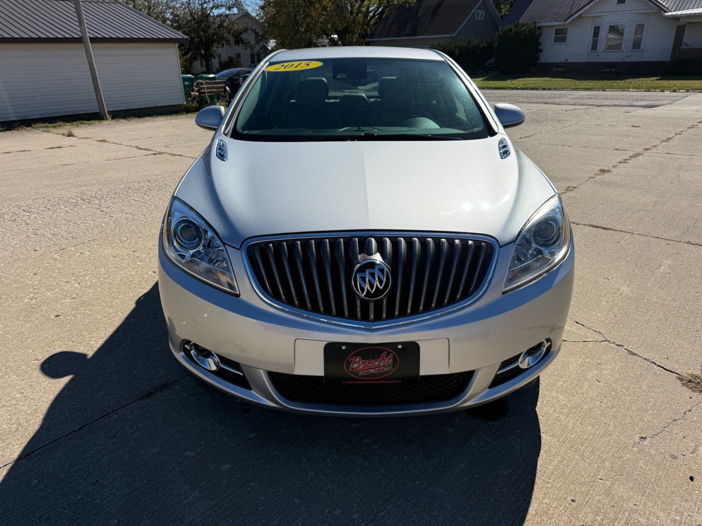 2015 Buick Verano Image 2