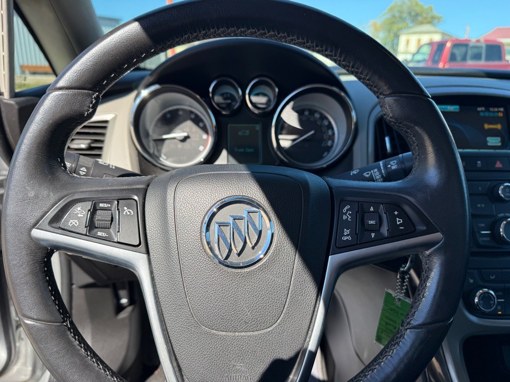2015 Buick Verano Image 8
