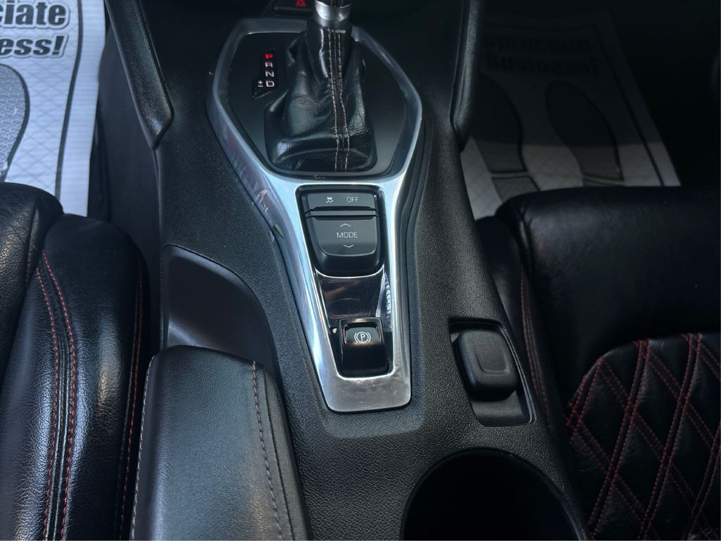 2017 Chevrolet Camaro Image 18