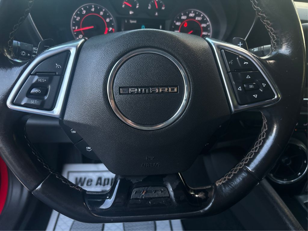 2017 Chevrolet Camaro Image 21