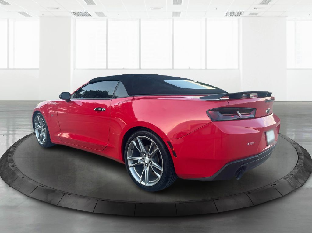 2017 Chevrolet Camaro Image 4