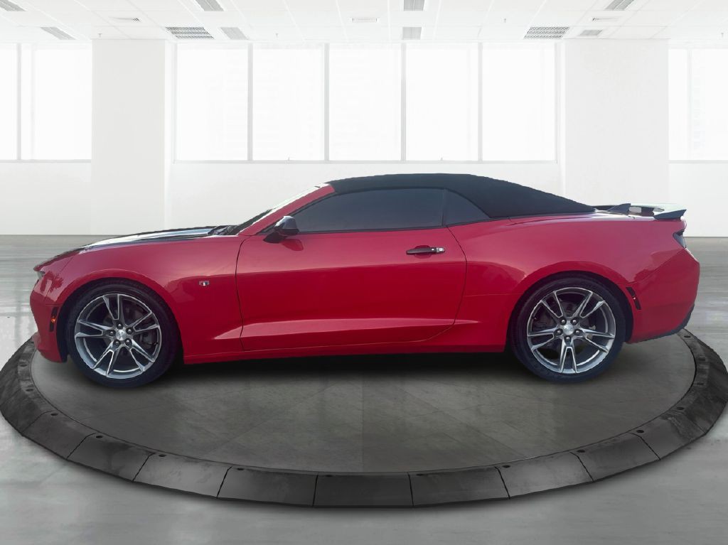 2017 Chevrolet Camaro Image 6