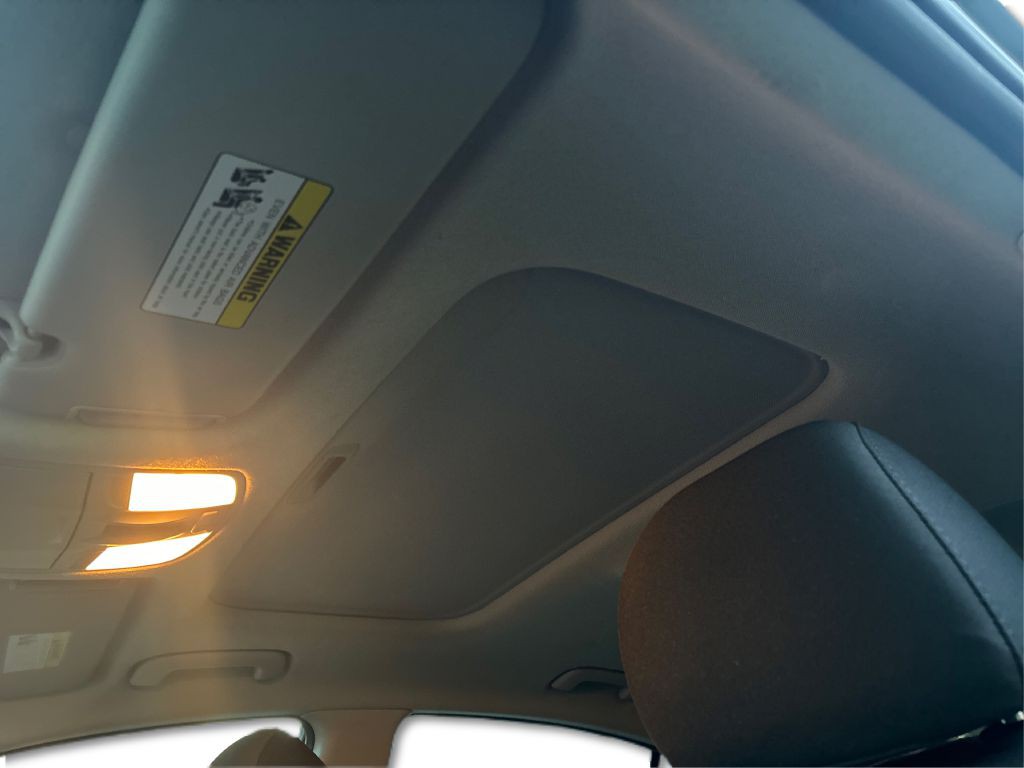 2020 Hyundai Elantra Image 10