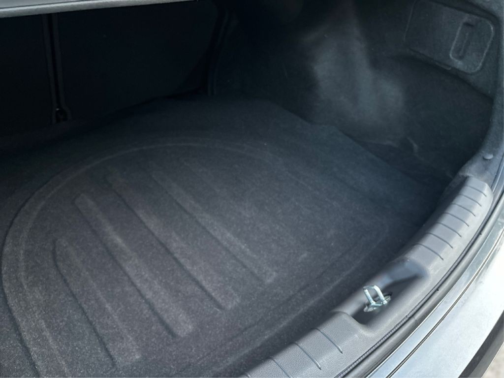 2020 Hyundai Elantra Image 22