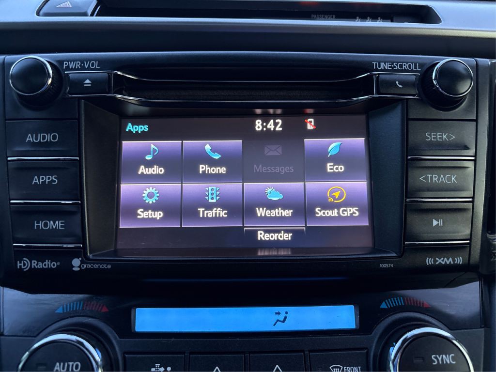2018 Toyota Rav4 Image 16