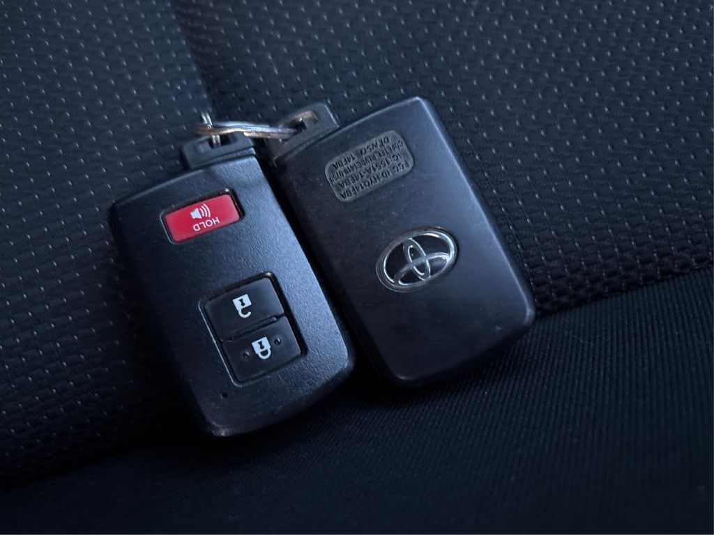 2018 Toyota Rav4 Image 27