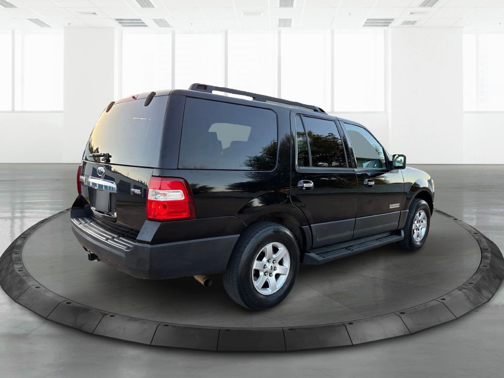 2007 Ford Expedition Image 2
