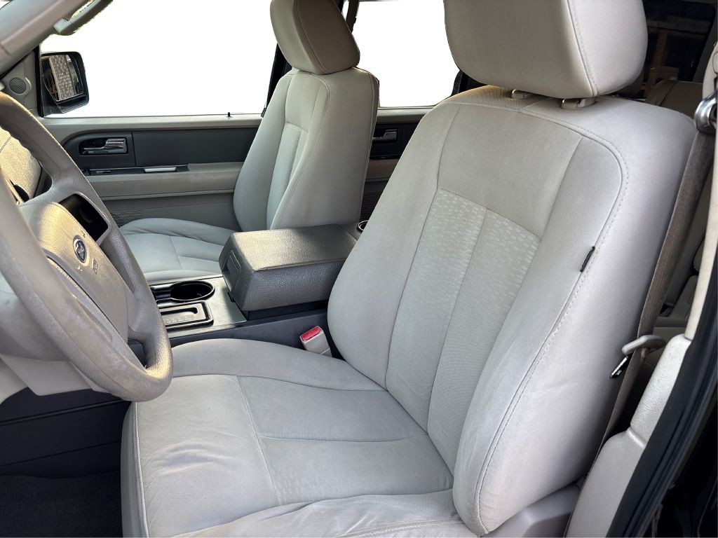 2007 Ford Expedition Image 9
