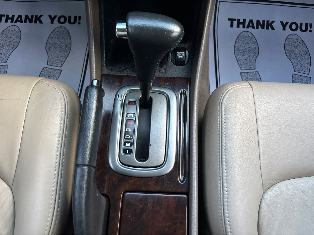 2002 Honda Accord Image 17
