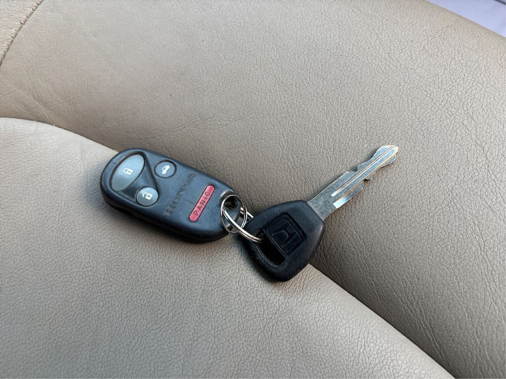 2002 Honda Accord Image 27