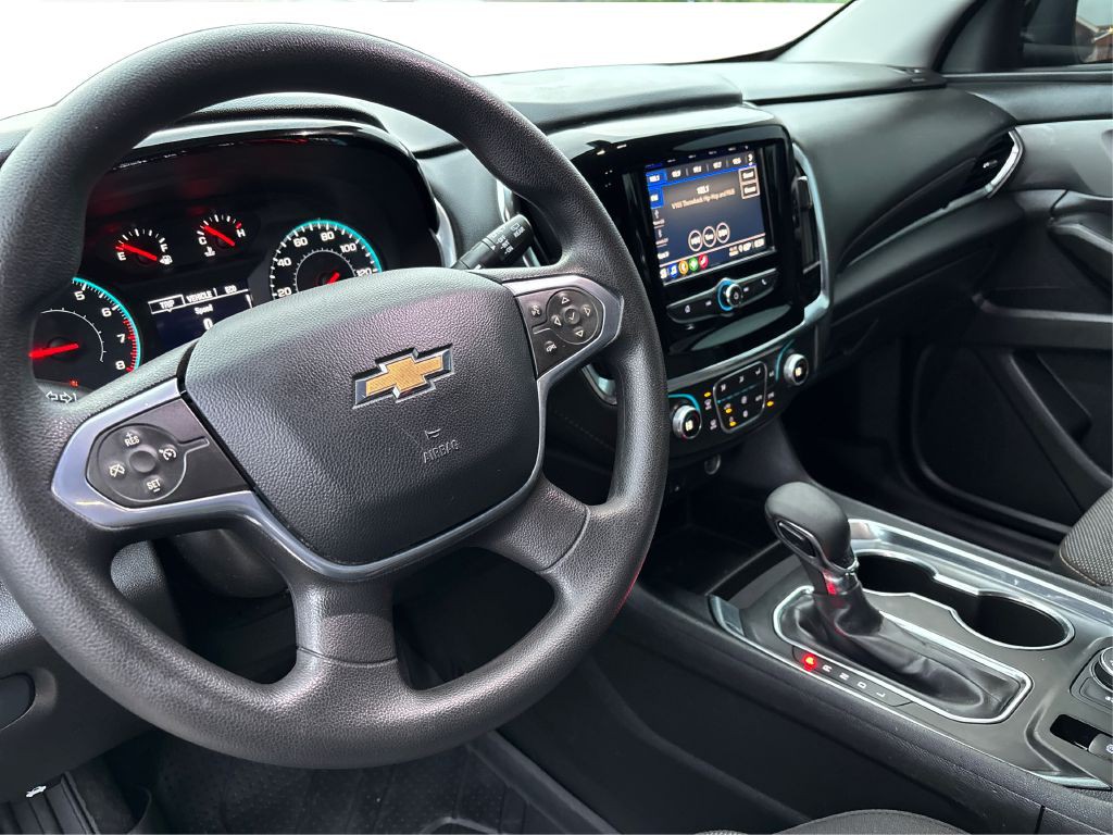 2021 Chevrolet Traverse Image 11