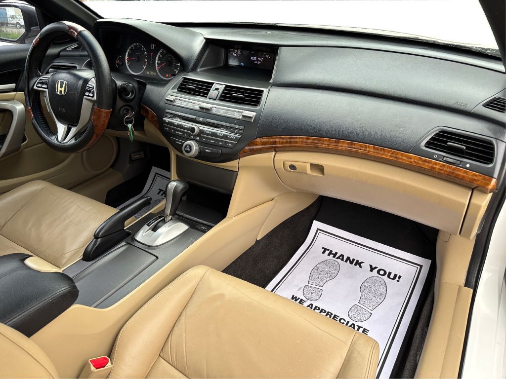 2010 Honda Accord Image 12