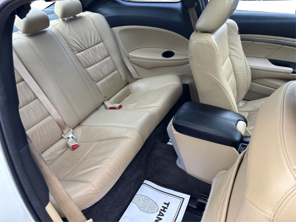 2010 Honda Accord Image 19
