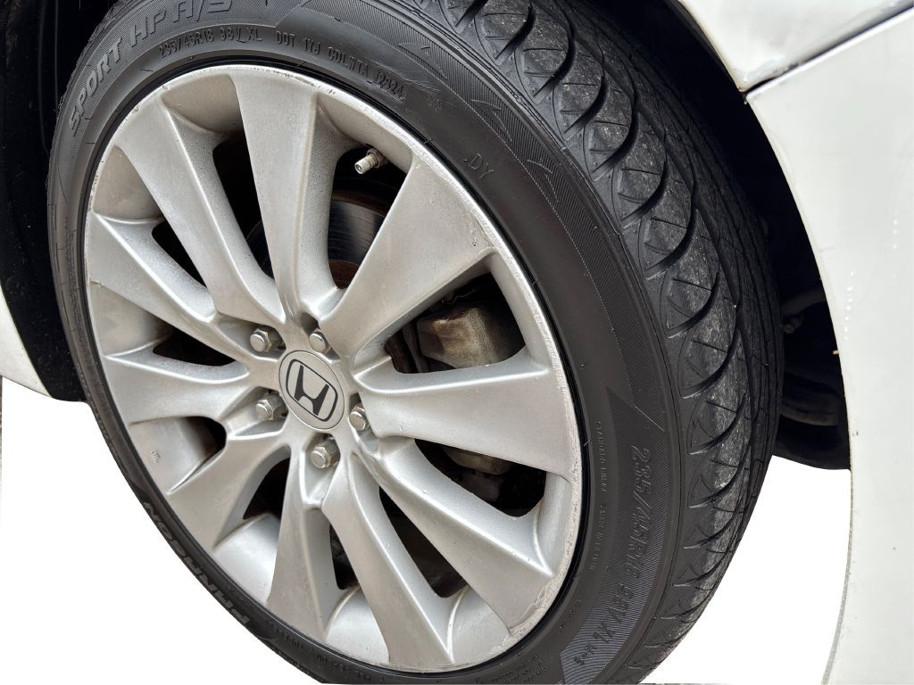 2010 Honda Accord Image 23