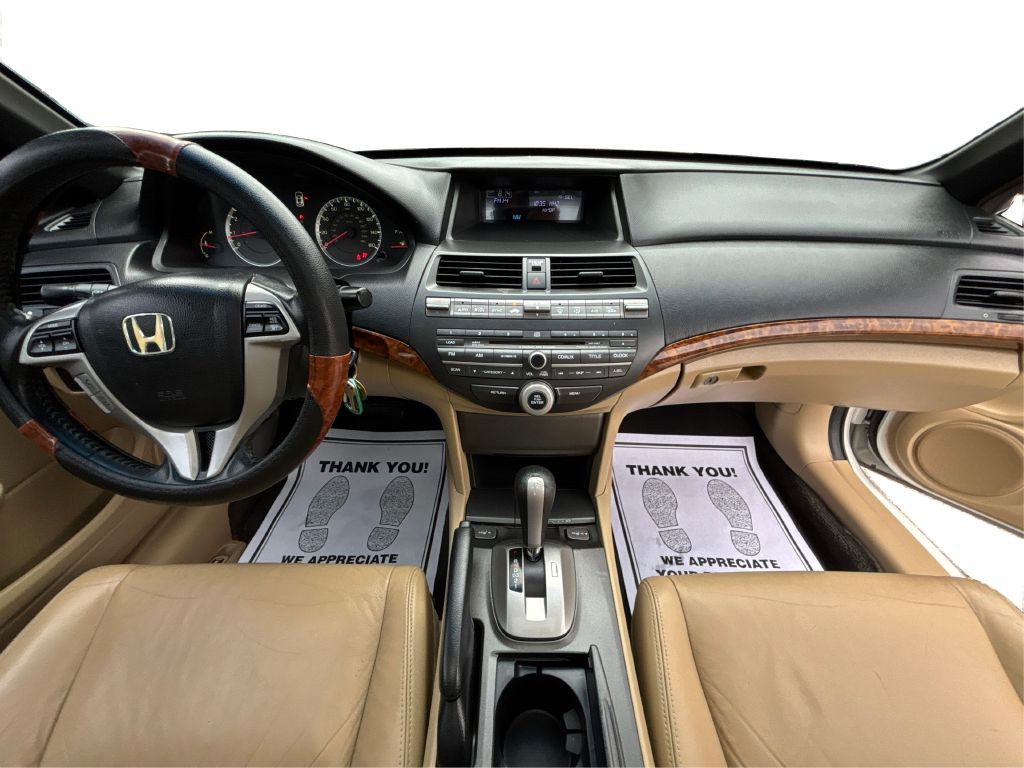 2010 Honda Accord Image 25