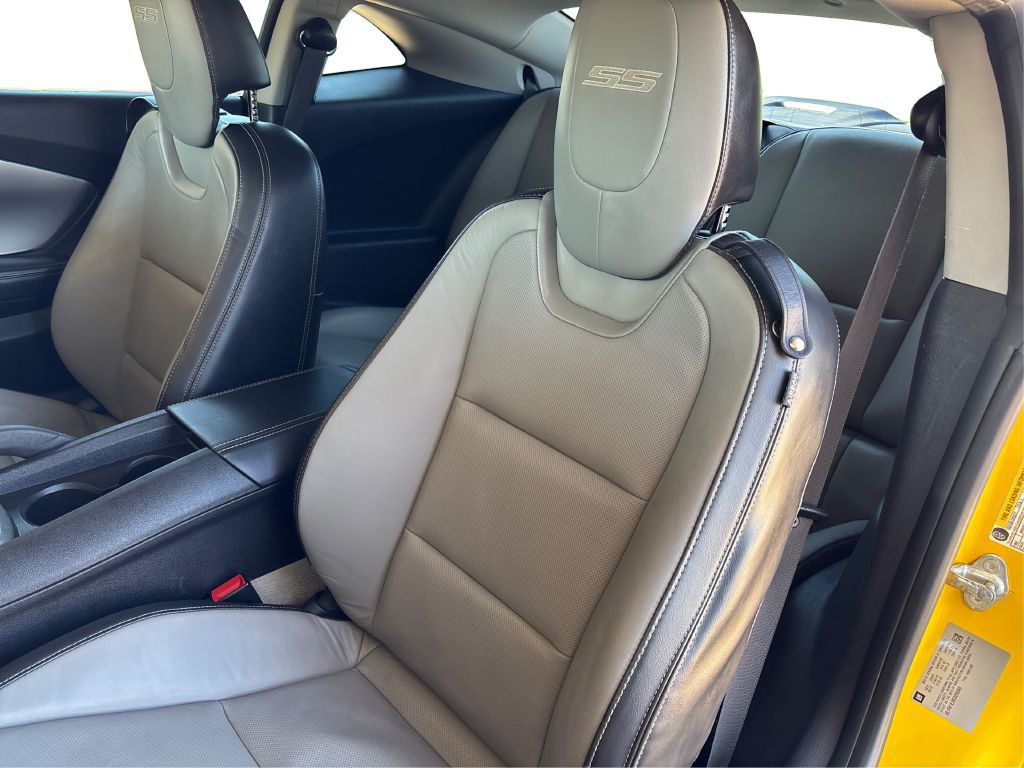 2012 Chevrolet Camaro Image 13