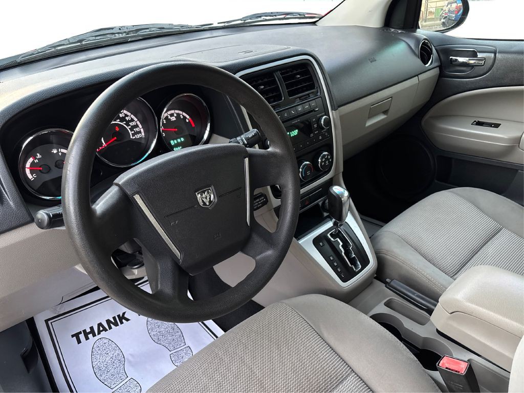 2011 Dodge Caliber Image 11