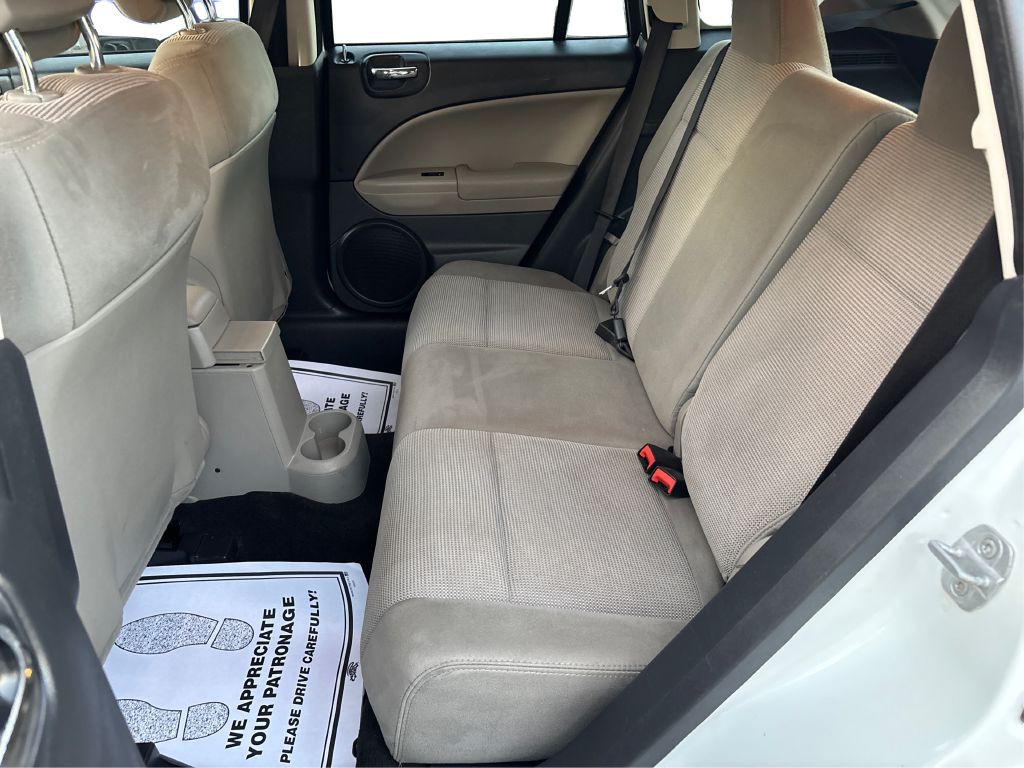 2011 Dodge Caliber Image 20