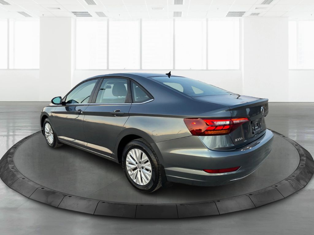 2019 Volkswagen Jetta Image 2