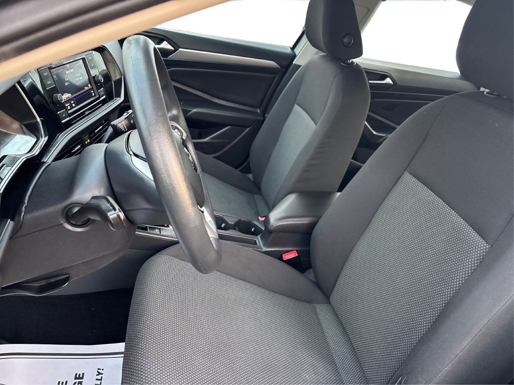 2019 Volkswagen Jetta Image 11