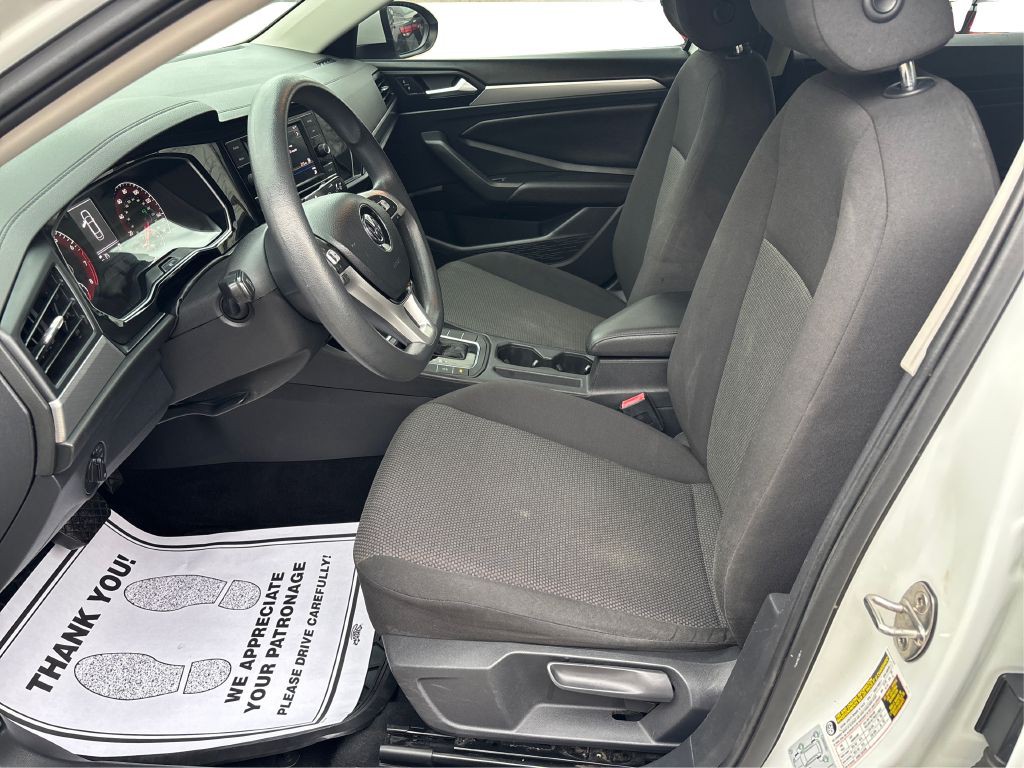 2019 Volkswagen Jetta Image 9