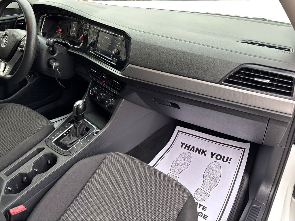 2019 Volkswagen Jetta Image 12