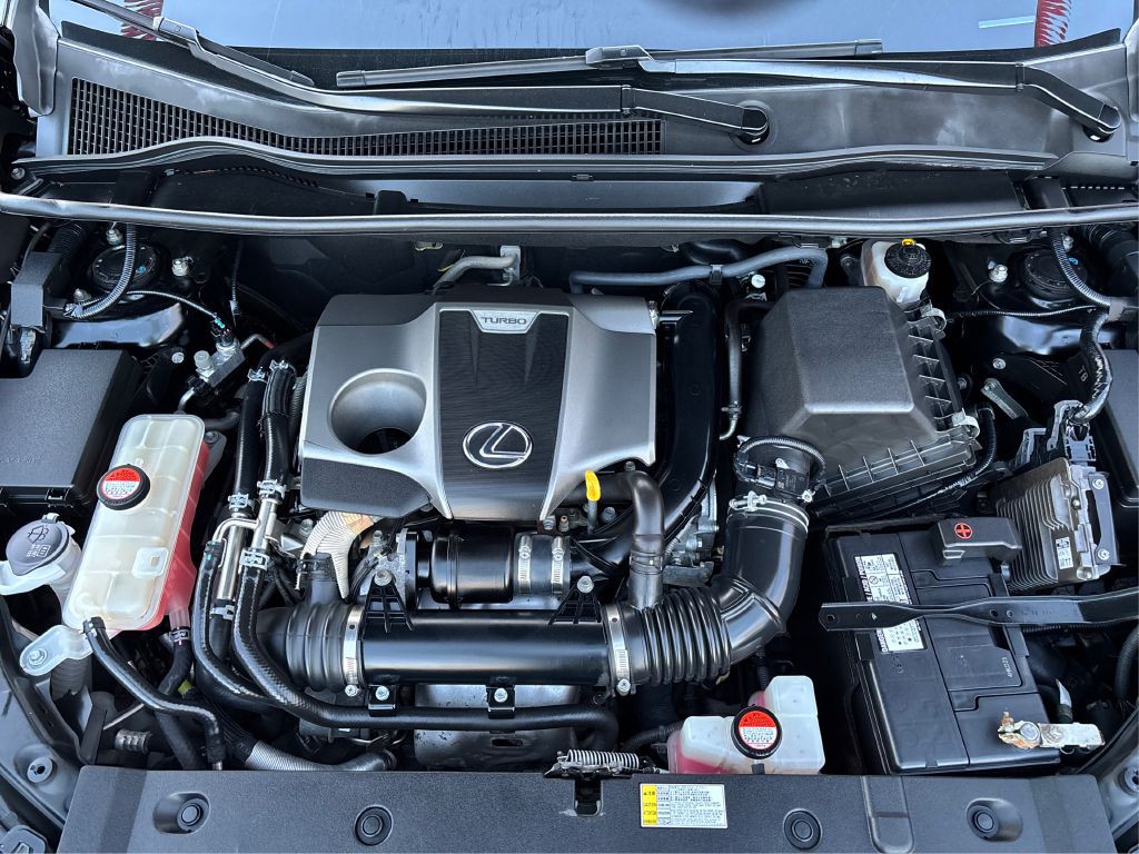 2016 Lexus NX 200t Image 24