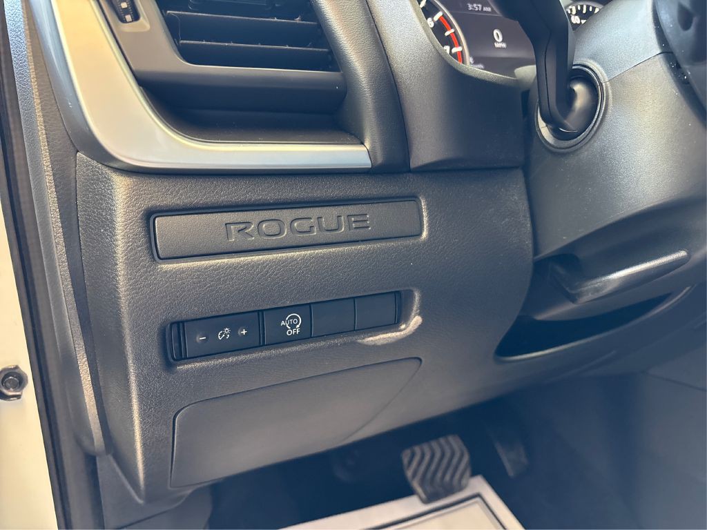2023 Nissan Rogue Image 14