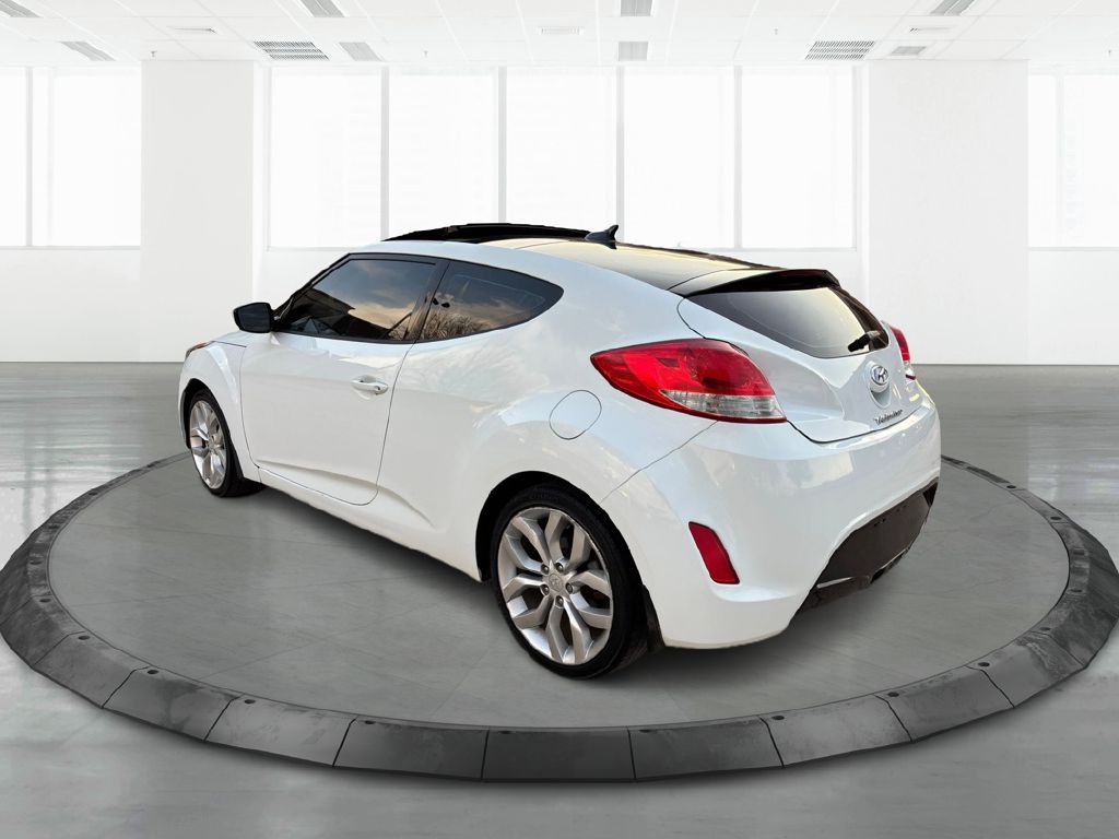 2012 Hyundai Veloster Image 4