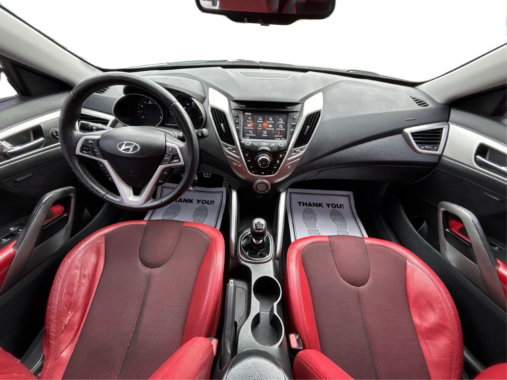2012 Hyundai Veloster Image 21