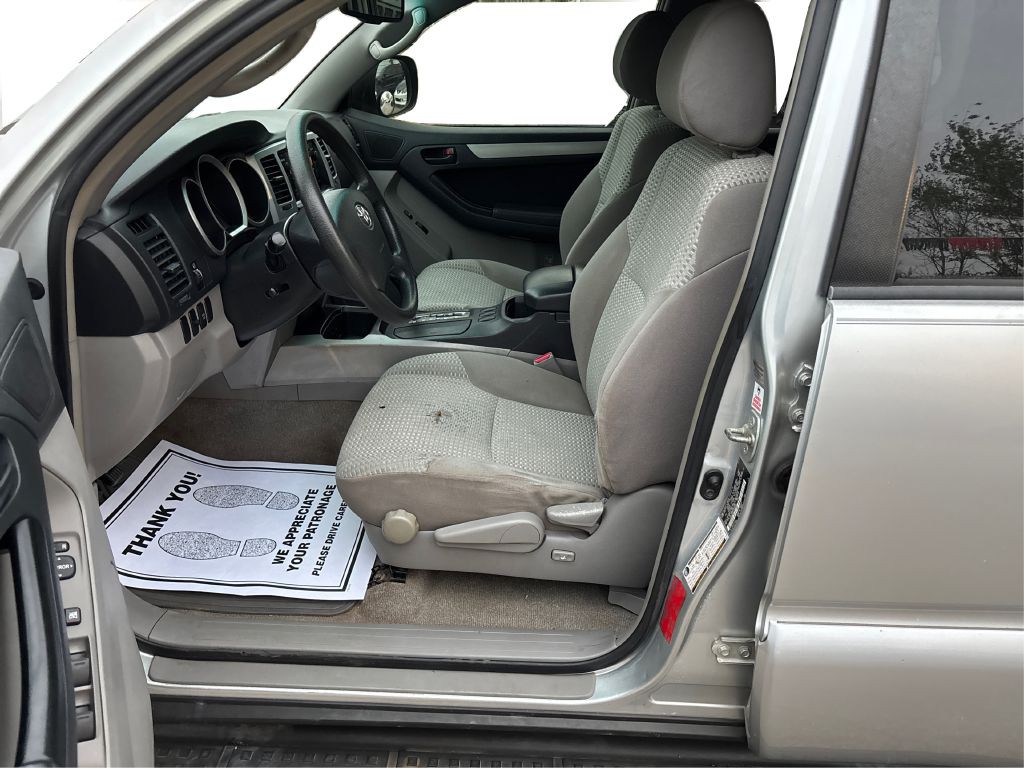 2007 Toyota 4Runner Image 11