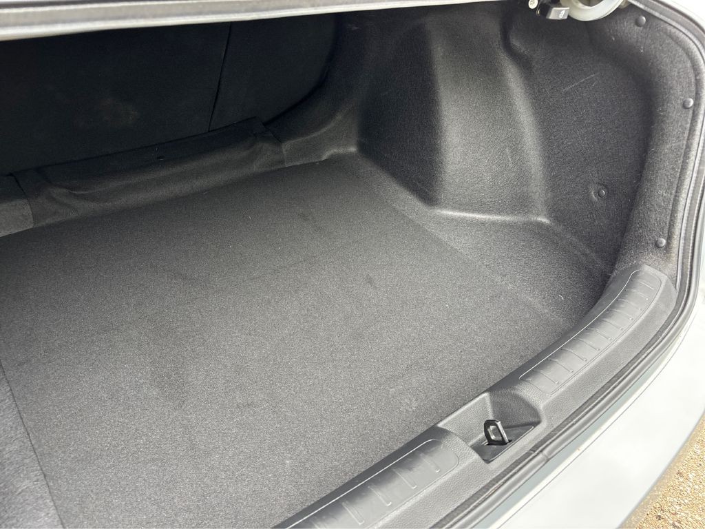 2025 Honda Civic Image 25