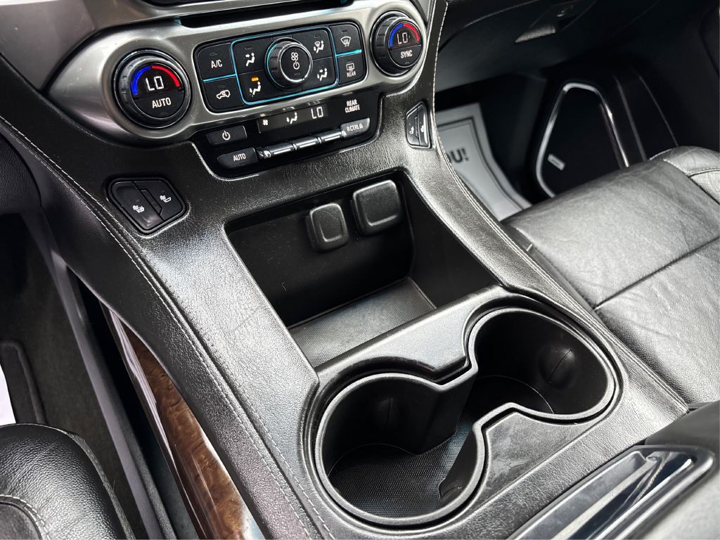 2016 Chevrolet Tahoe Image 17