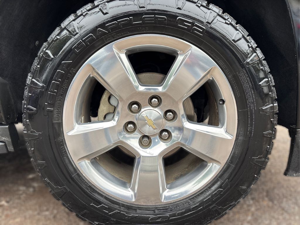 2016 Chevrolet Tahoe Image 22