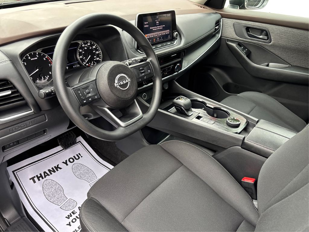 2023 Nissan Rogue Image 9