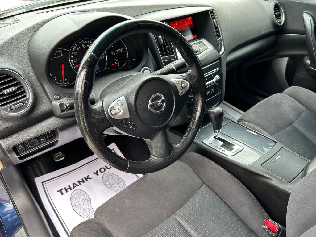 2012 Nissan Maxima Image 11