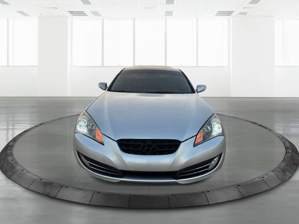 2012 Hyundai Genesis Image 5