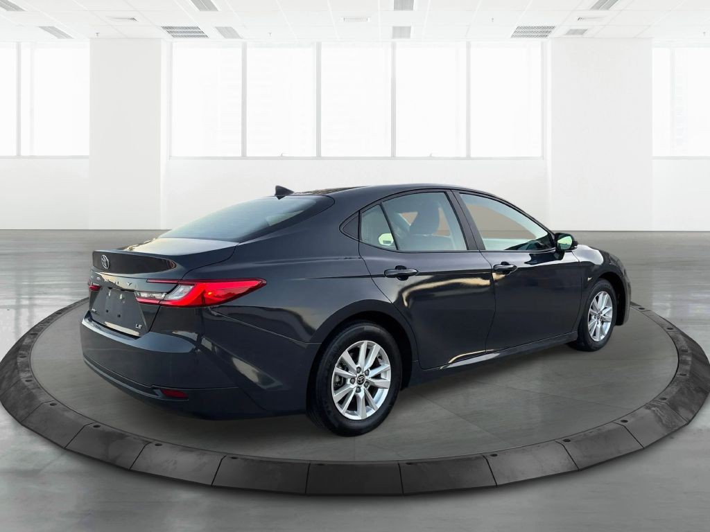 2025 Toyota Camry Image 3