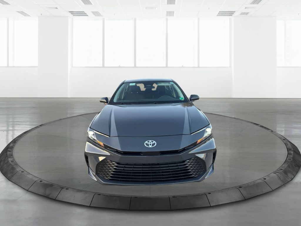 2025 Toyota Camry Image 7