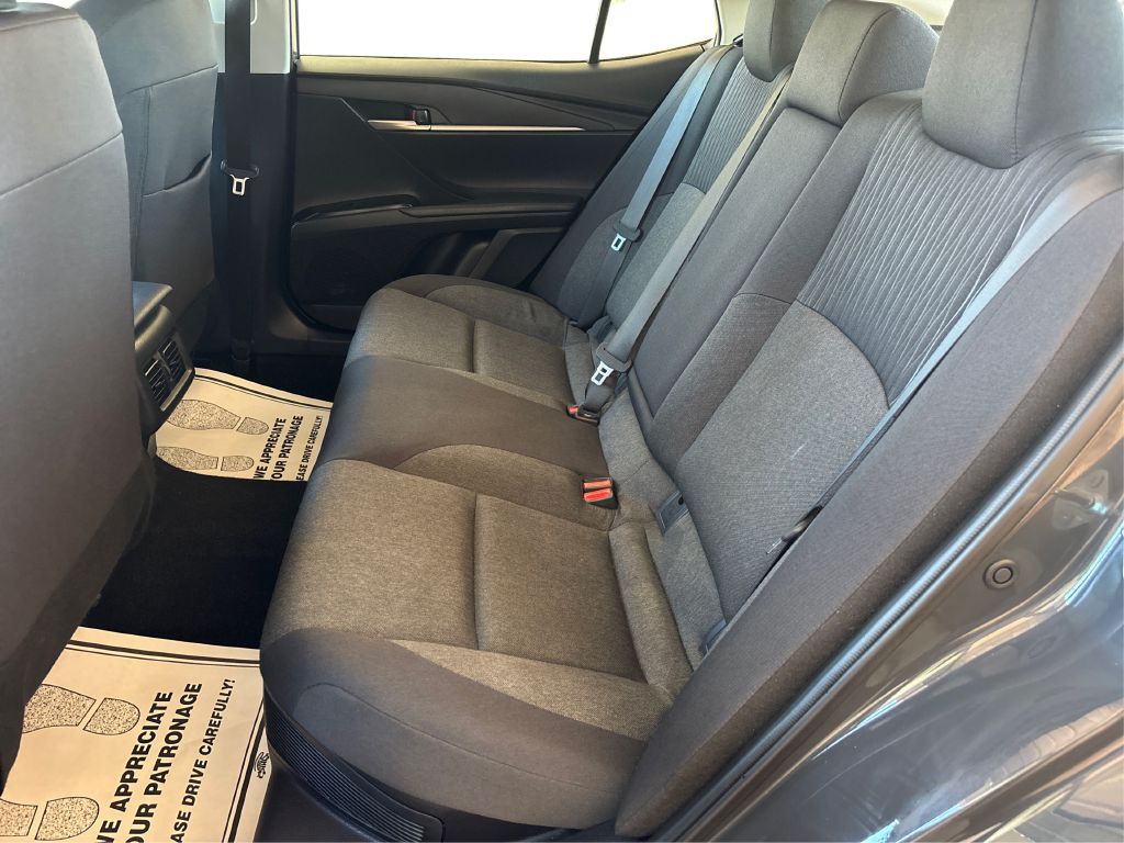 2025 Toyota Camry Image 14