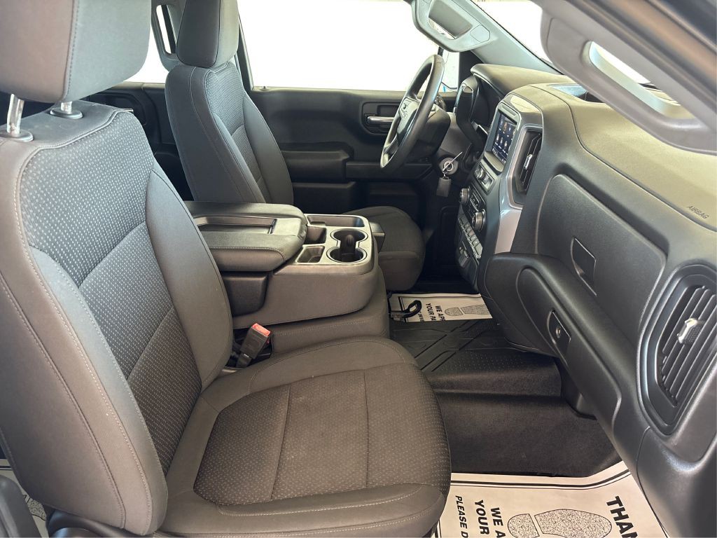 2022 Chevrolet Silverado 1500 Image 13