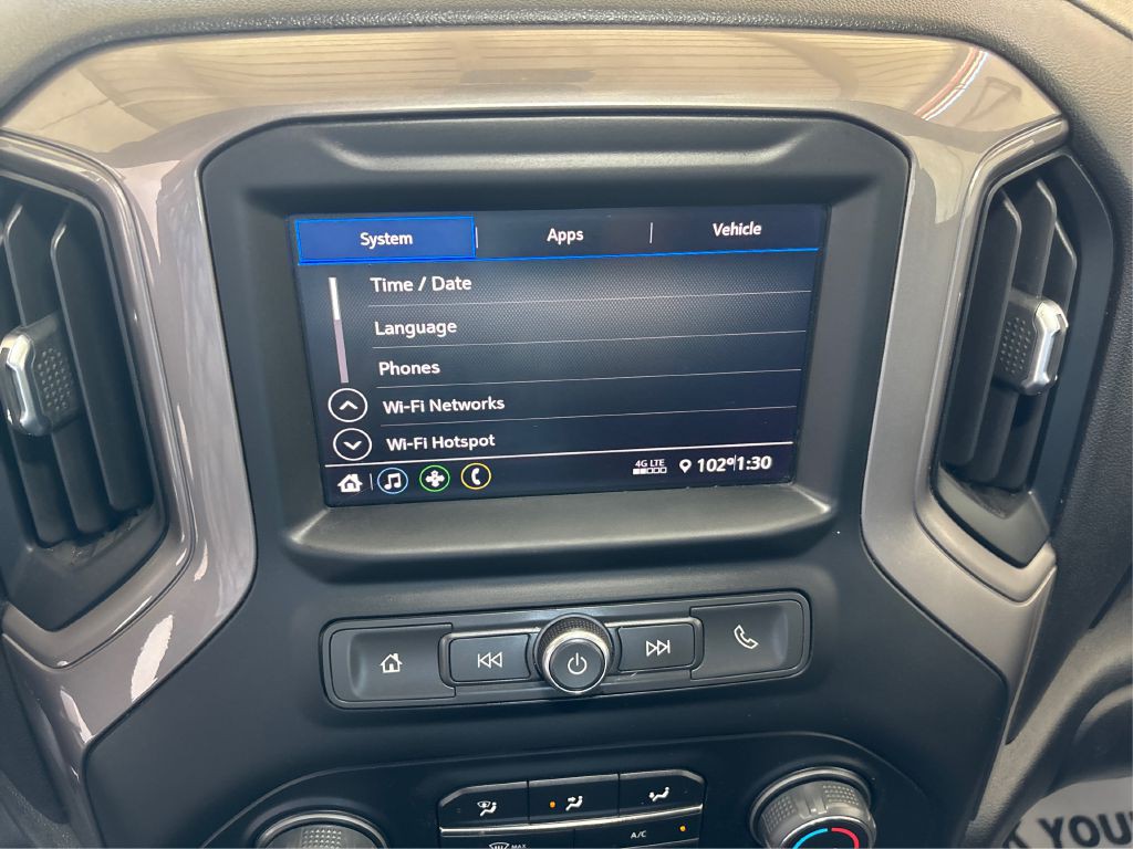2022 Chevrolet Silverado 1500 Image 17