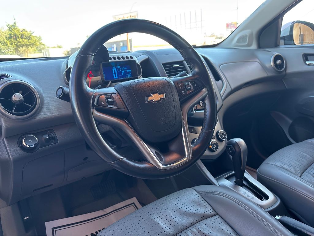2013 Chevrolet Sonic Image 13