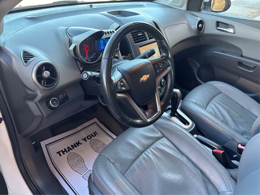 2013 Chevrolet Sonic Image 26