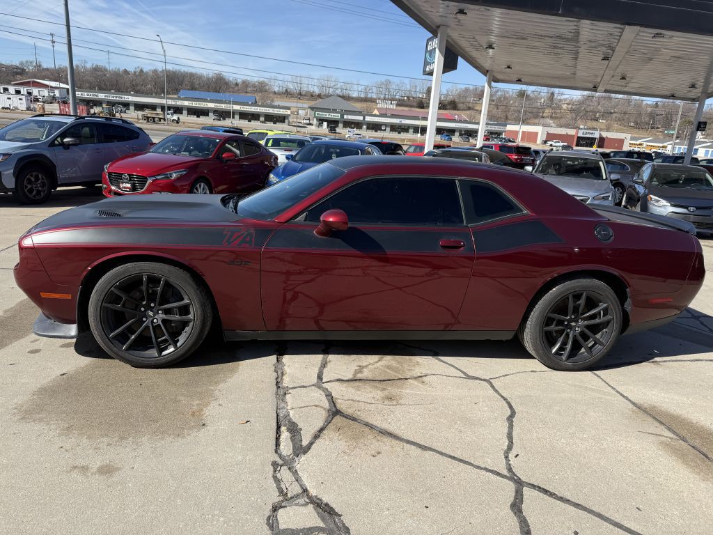 2021 Dodge Challenger Image 4