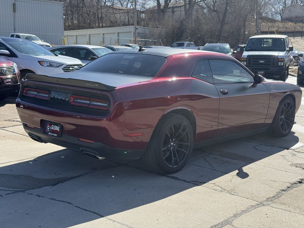 2021 Dodge Challenger Image 7