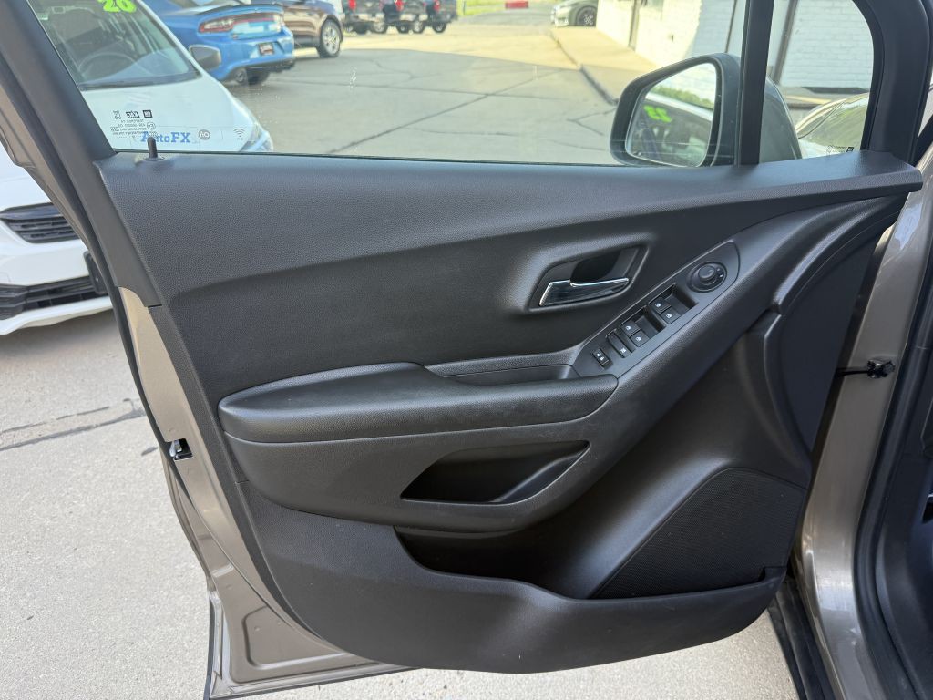 2022 Chevrolet Trax Image 10