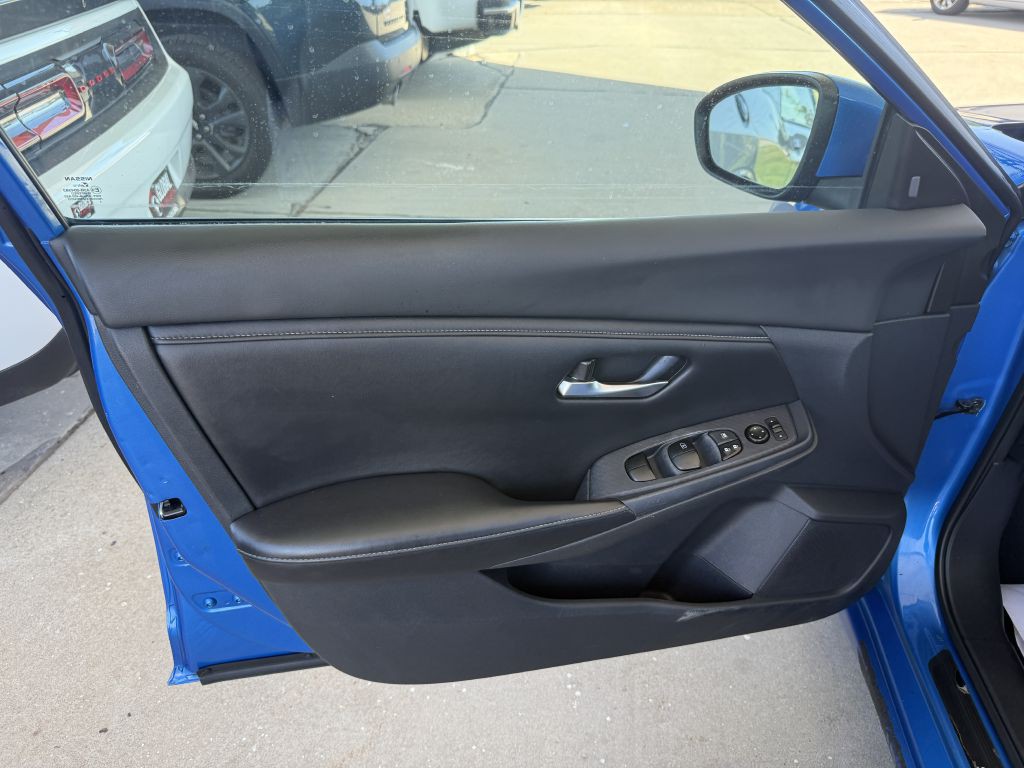 2021 Nissan Sentra Image 9