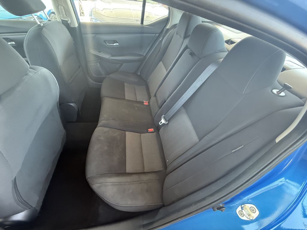 2021 Nissan Sentra Image 11