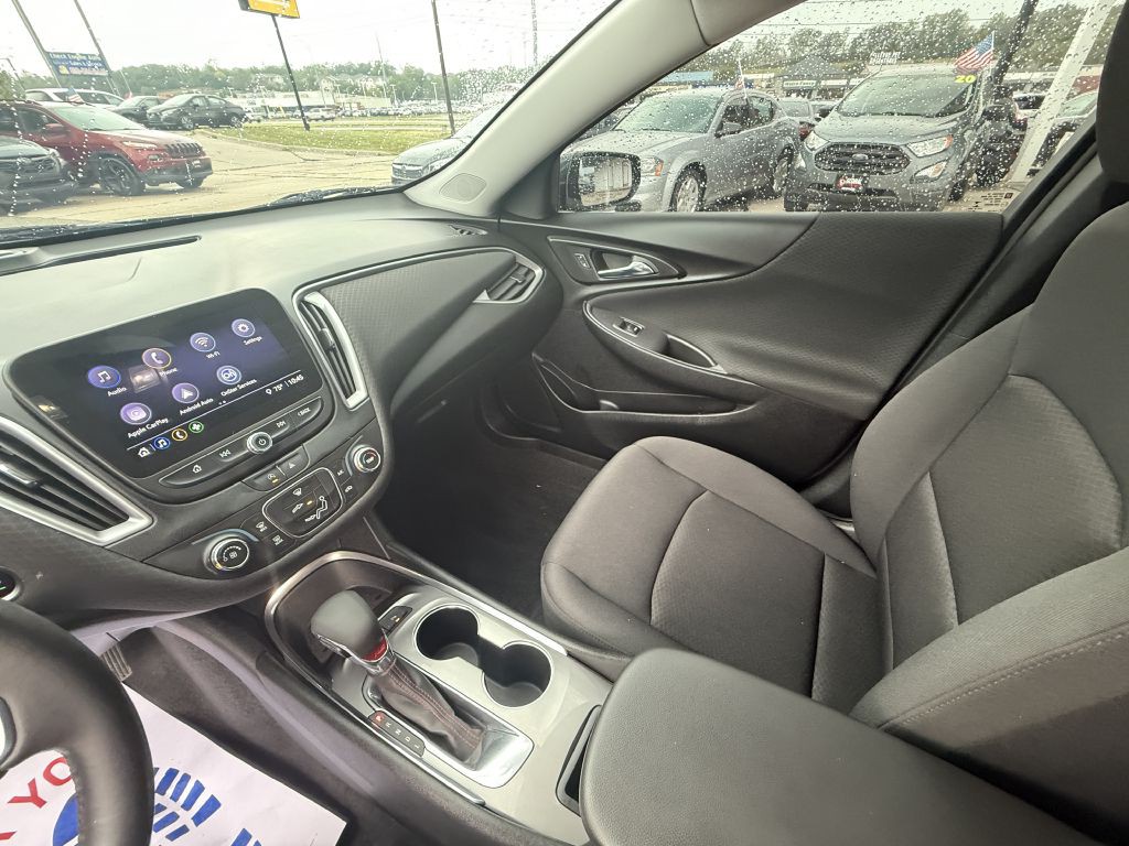 2021 Chevrolet Malibu Image 18